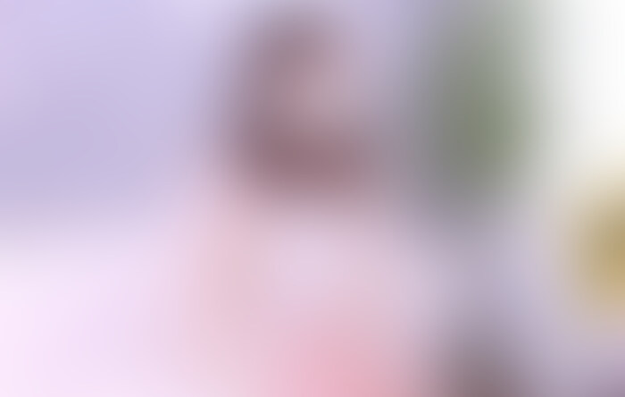 AV出演希望のEighteen。取り敢えず脱がせてみる。
あどけなさが残る美女がAVに出たいって応募があったので、
とりあえず裸にして撮影してみました。
Eighteenのぴちぴちの色白お肌、ピンク色の乳首、いいじゃない。
中々エロい身体付きの初脱ぎお嬢さん。
脱着から着衣まで収録しています。
作品詳細
形式:MP4
動画尺:00:23:3
ファイルサイズ:1.34GB
ビットレート:8141kbps (2/2)