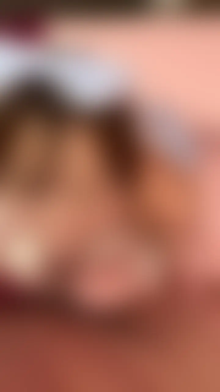 可愛い系人妻におねだりされて大量に中出ししちゃいましたw
旦那さんごめんね？w
でもあんなに可愛くおねだりされちゃったら断れないよね？w (2/2)
