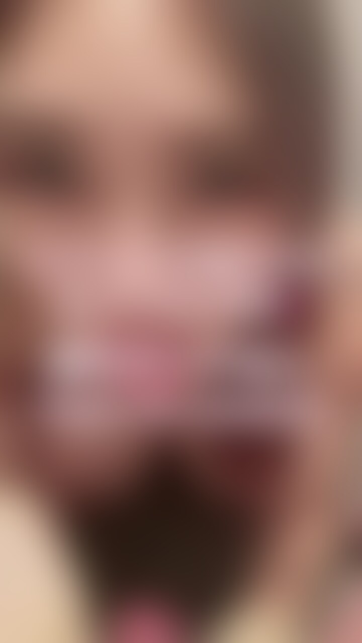 顔出し作品🎥
※本編は顔出しです
ギャルのフェラが気持ち良すぎても黙って出してはいけません😠💓
変態さんにいきなり出されて怒っているトコちゃんです🐰💓 (2/2)