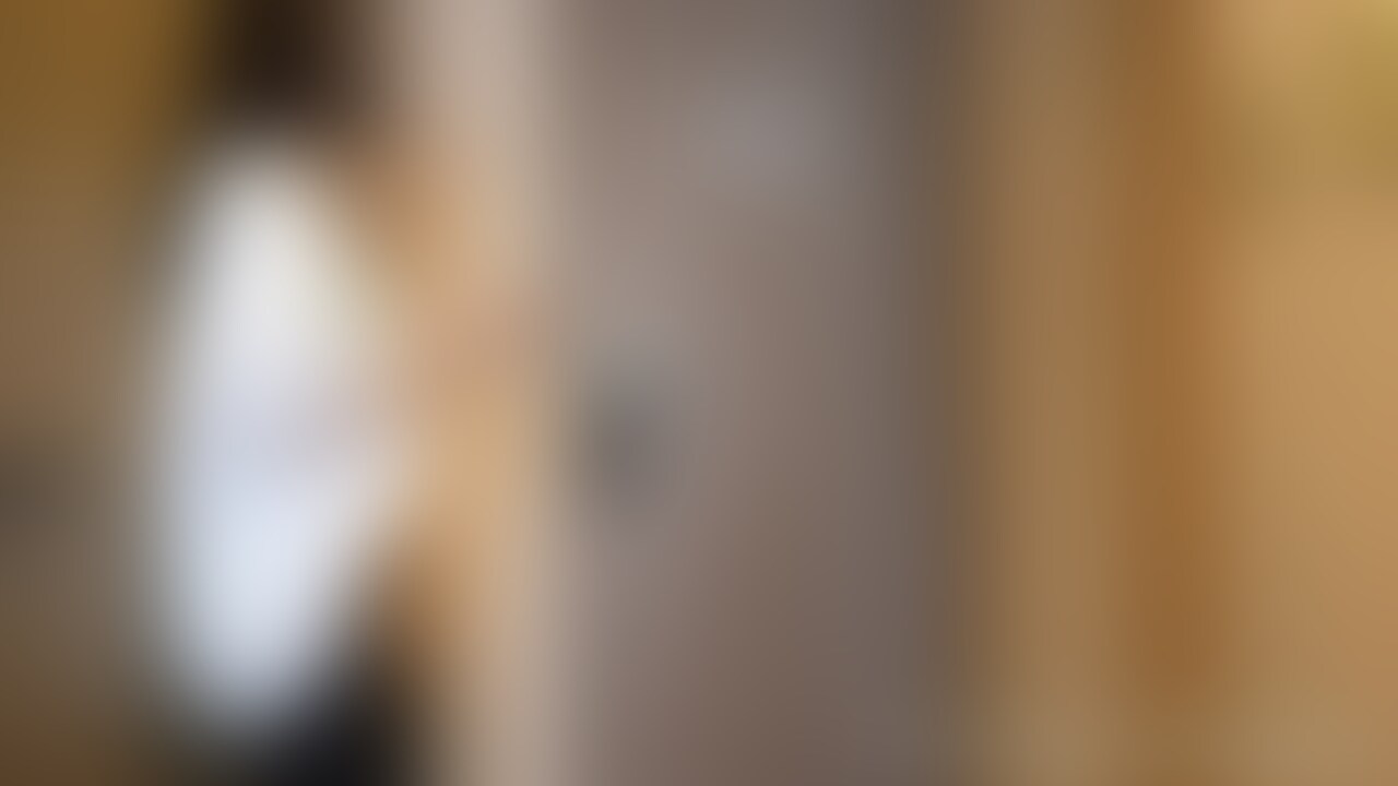 うらら@私服コスプレ手コキで射精管理♡ 動画 (2/2)