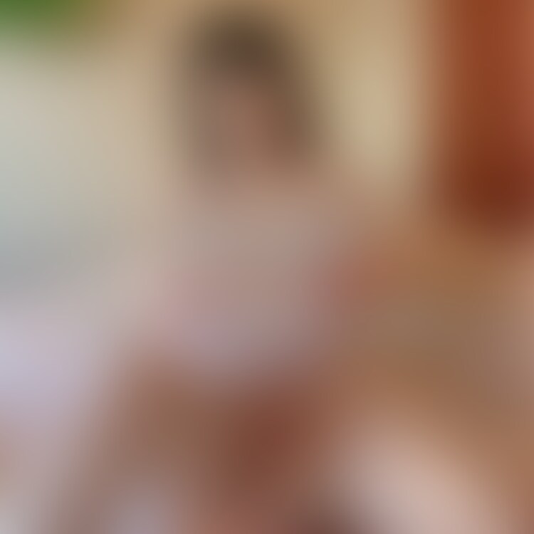 このページの「♡いいね」を押してから見てもらえると嬉しいです💞
------------------------------------------------------------------------------------------
この動画はバレンタインVer.①です!!
電マを使ってオナニーしてみました...♡
私はバレンタインに全然縁がないけど、皆さんはどうかな?
縁がある人は良い1日を送ってください😘😘
縁がない人は...ぜひ私の動画を見て、一緒に楽しい夜を
過ごしましょう〜🫶🫶
動画はかなり過激かも...♡
興奮注意です🤭 (2/2)