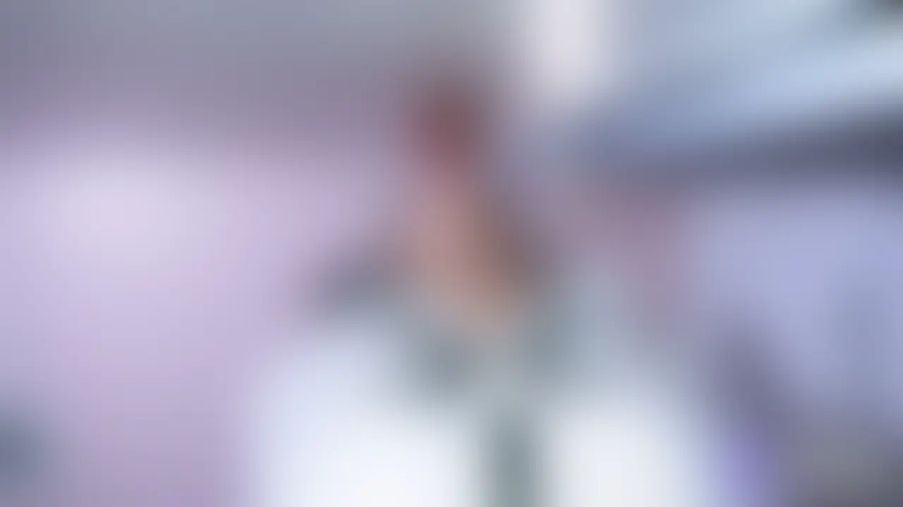 黒髪美女の喉奥ディルドイラマ
奥まで入ったときのえずき音がえっっっろい (2/2)