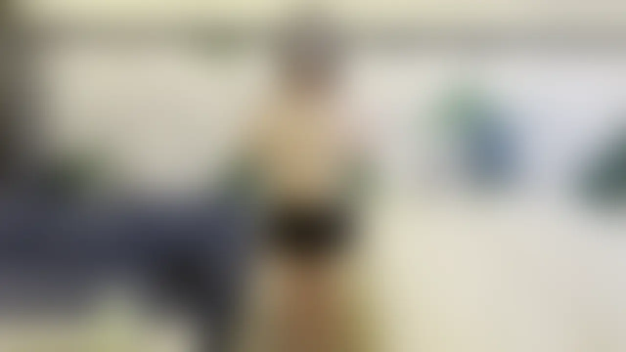 目元だし動画第一弾！
専属メンバーの彼女の特別コンテンツを公開します！
撮影の裏話や普段見せない表情など、ここでしか見られない内容が盛りだくさん。 (2/2)