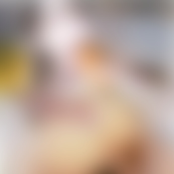 こんばんは🐶♡
今週の新作動画アップです！

新年始まりましたね
今年の干支は〜……🐰❣️✨
なのでうさぎさんっ

上のお口でいっぱいぺろぺろ食べた🥕
大好物の電マもしてもらったよ🤤♪

下のお口でもにんじん食べてたら…
いつのまにかおちんちんに入れ替わってて挿れられちゃった🥺💗

にんじんでいっぱいほぐされた後だったからか、
いつもよりじゅぽじゅぽ動いてる感じがしてすごく気持ちよかった〜♡
いっぱい喘いじゃった😳💦

ろこうさぎ、いっぱい愛でていっぱい気持ち良くなってください🐰💘

（にんじんはきれいに洗ってスープで食べました🥕）

今週も見てくださってありがとうございます🐶！ 
［いいね♡］とコメントお待ちしてます🙌

今年もたくさんえちえちを届けられるようにがんばるね〜！
今年も１年どうぞよろしくお願いします🎍❣️


【この動画の顔出しバージョンはこちら💘↓】
https://myfans.jp/posts/656d30da-62c4-4e62-9f48-086407ba98e0?utm_medium=referral&utm_source=share&utm_campaign=post_share (2/2)