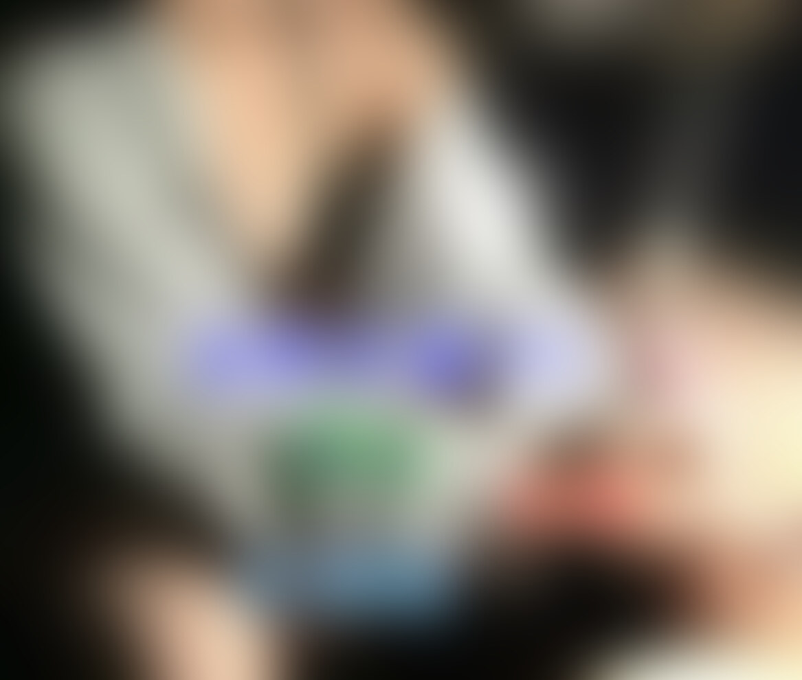 清楚水着♯２
ショートカット清楚ビキニ巨乳JD♡
亀頭責めにスロー、高速手コキ♥
手コキ射精!!ねっとりお掃除コキ♡ (2/2)
