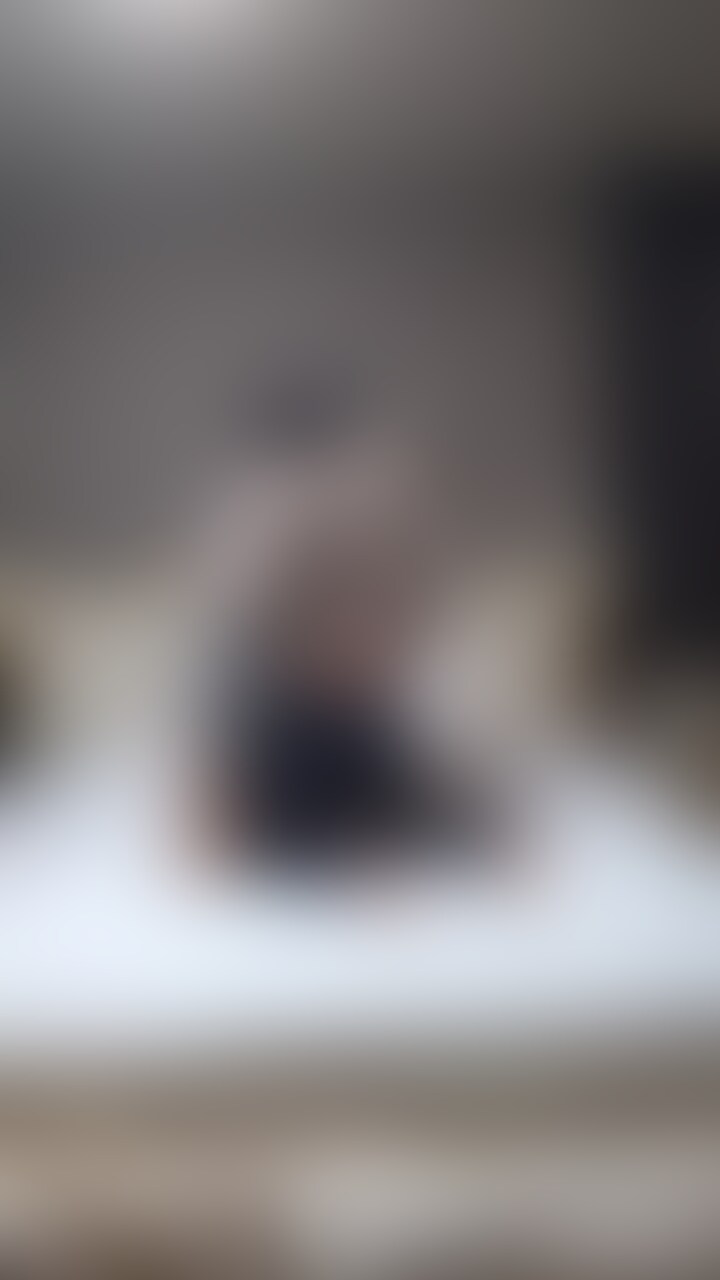 スーツ男子に貸出しした時の様子をお楽しみ下さい。
スーツ男子とディープキスをしてオ◯ンコをびちょびちょ濡らしてたようです。
貸出しの一部始終を公開して行きます。 (2/2)