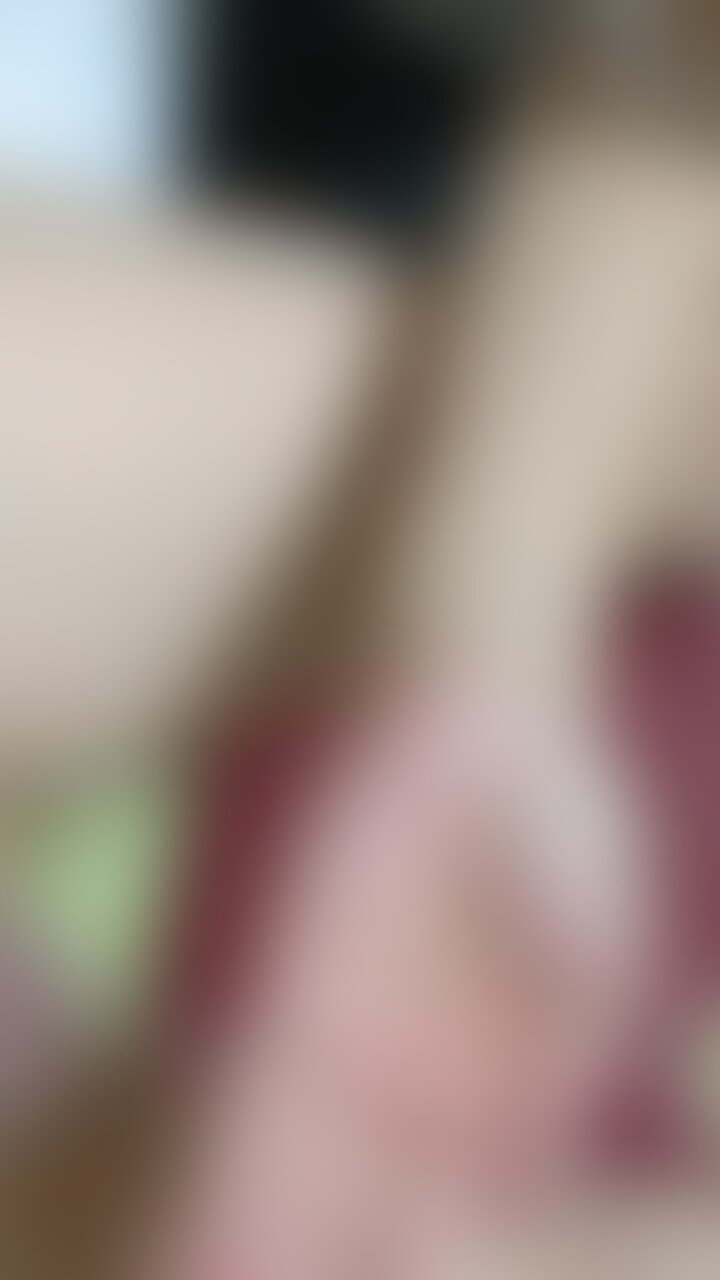 手コキ長編
実は30分くらいかけてしてもらってたんですが、長すぎるので編集しました
超絶気持ちよかったです。 (2/2)
