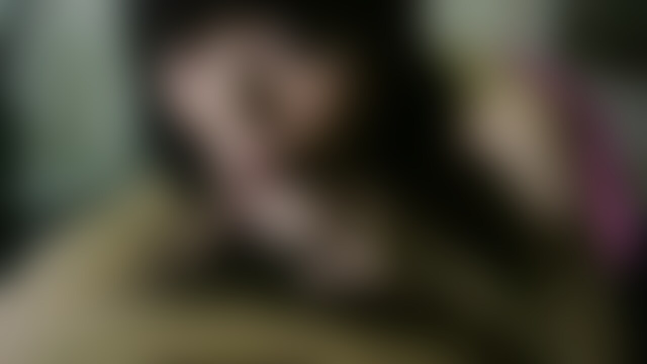 [part1]瞳の大きい素人JDに騎乗位中出し(2発収録)

瞳の大きい、美人な素人JDちゃんに騎乗位中出しです。
２発収録しています。１発目は尻をこっちに向けた騎乗位、２発目は対面の騎乗位です。
どちらもザーメンがドバドバ垂れてきます。

さらに２発目は自らマムコをクパァしてザーメンがダラダラするシーンも収録です！ (2/2)