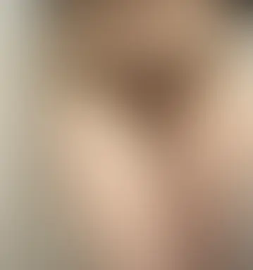 ヒナ🐥(パイパン女子大生のおしっこ🐤)「今日のヒナのパンツ🥰」の投稿サムネイル