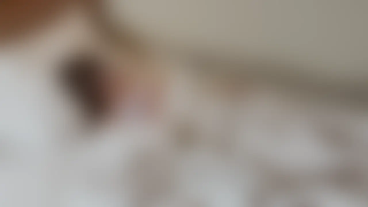 Fカップキャバ嬢に中出し。先日プライベートで可愛いキャバ嬢と遊んだあとに結局夜遅くなりお泊まりすることに。激エロな夜でした。 (2/2)