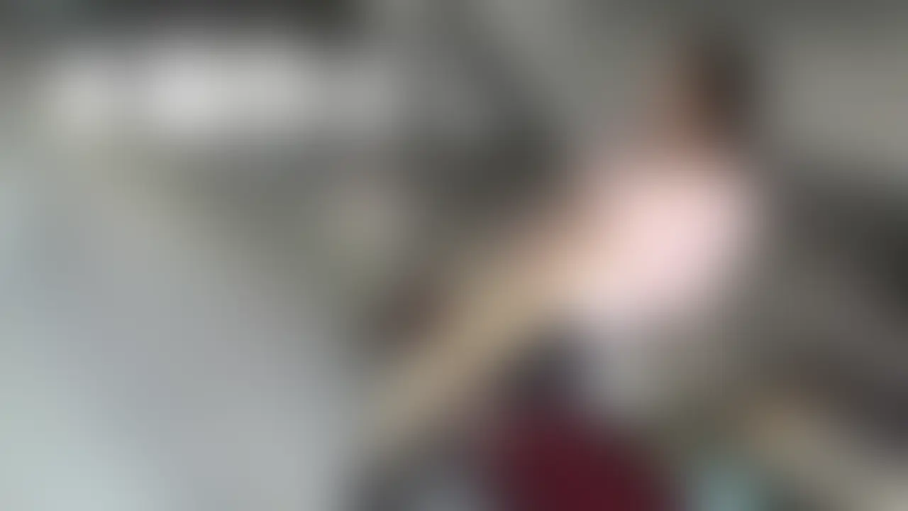 スケベオーラが半端ない超エロ美人若妻と出会った!!
長くなってしまいましたので前半,後半に分けました。
今回は前半の動画です。
出会って早速性感チェック~ホテルでスケベなフェラを披露してくれました。
とんでもないフェラテクでおもわずイキそうになってしまいました。
相当エロいお方です。本編顔出し
こんな素敵でエロい人と出会えたなんてラッキーでした
〈素人〉 〈人妻〉 〈個人撮影〉 〈ハメ撮り〉 〈NTR〉 〈寝取り〉 〈寝取られ〉 〈不倫〉 〈巨乳〉 〈オモチャ〉 〈お尻〉 〈フェラ〉 〈美人〉 〈出会い系〉 〈淫乱〉 〈顔出し〉 (2/2)