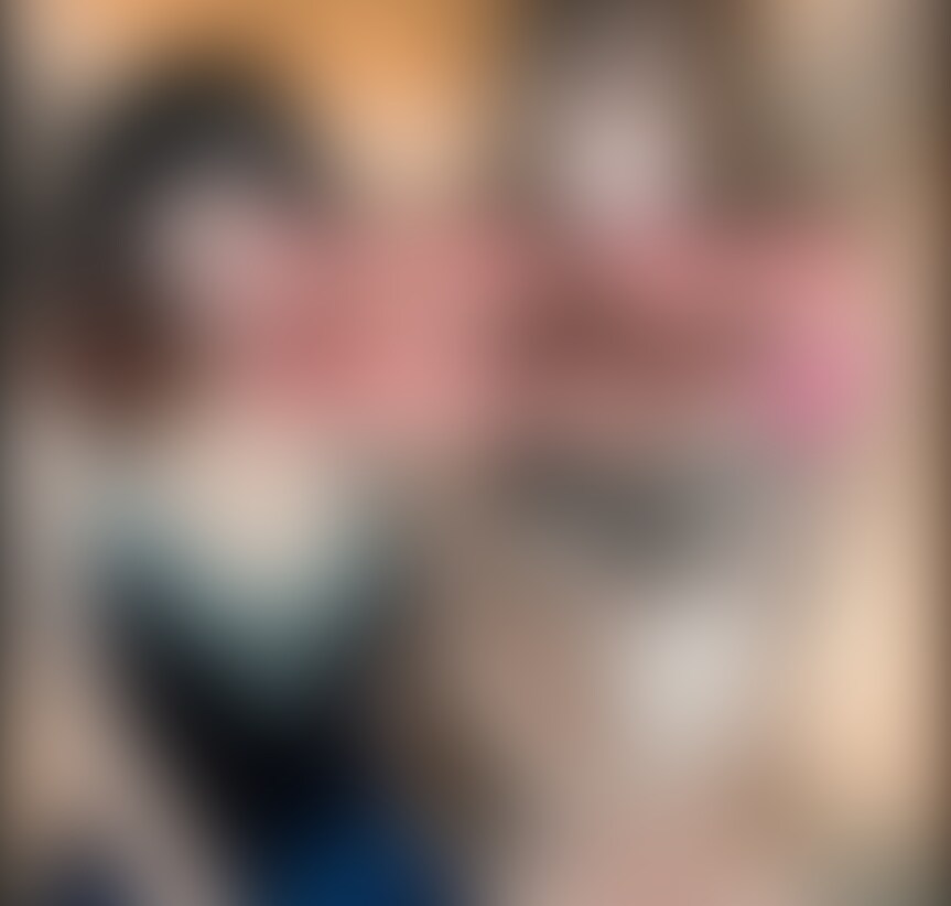 男のコが女王様に乳首をいじられまくる!?画面には女のコ二人?のレズマゾプレイ!後半はサラサラすべすべ、ベビーパウダー責め! (2/2)