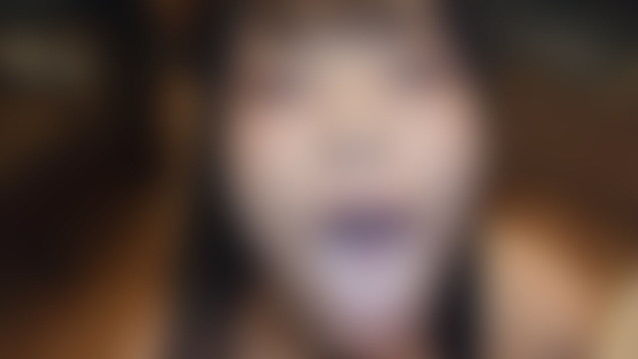 尺八○○○9。
白のパンツを履いてきた清楚系の○○○
上から88、62、91とスタイルが良くこれをボンキュボンってことなのか、、、
大人しい○○○かと思いきや喉奥よだれたっぷりのフェラと激しい手コキ。
そんないやらしい○○○に耐えられず汁男も発射。
口内発射は舌を出したままでごっくん。
発射までの時間12分15秒。 (2/2)