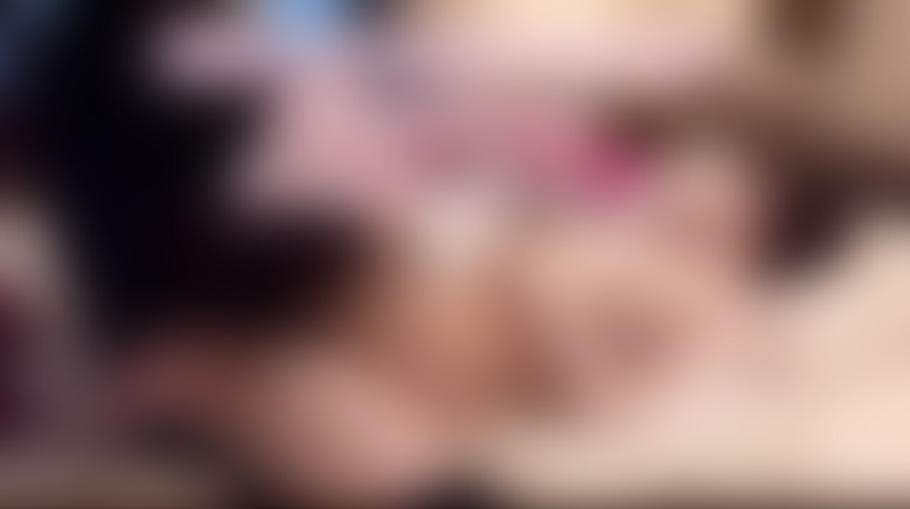 【女友達シリーズ】清楚系色白巨乳な友達にボクのおちんちんプレゼントしました♡ sample 1