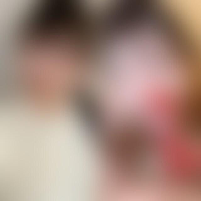 精子たっぷり口内射精フェラ動画!
セフレの同僚先輩女子社員とラブホサボりハメ撮り動画です。
いつも一緒に営業まわりする先輩女子社員と、
営業まわりサボってラブホへ行きました。
定期的に肉体関係を持つ中で
数多くの女子社員を喰ってる私でも驚くぐらいの
絶倫のスケベ女子で、今日ヤレる?
と聞くといつもOK、行こうか。
とフットワークの軽い最高のセフレで、
今回もまずシャワーも浴びず即イチャイチャ。
まずはフェラチオしてもらい、
彼女の得意の乳首舐め攻めをしてもらいました。
ギンギンに勃起した私のチンポを手でシコシコ、
じゅぼじゅぼバキュームフェラで扱きまくってくれます。
テクが良すぎてお口に暴発口内射精!
たっぷり濃厚な精子を出してあげました。
本編最後に次回の予告動画あります。
続きはいずれ出します。
非常にエロいフェラチオ動画になってると思います。
======================
動画時間:19分18秒
フレーム:1980×1080
サ イ ズ:1.46GB
ファイル形式:MP4 (2/2)
