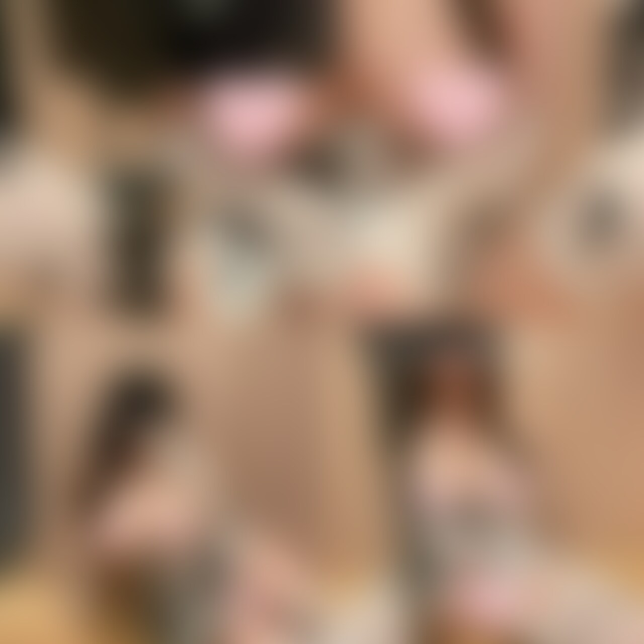 牛さん潮吹きオナニー動画💦
鏡の前で電マをグリグリ押し当ててクリ責め、、♡
お潮おもらししちゃいました૮ . ̫ .。 ა
でも1番盛大吹き散らした瞬間飛んだお潮に画面が反応してしまって
動画停止、、🥺🐳
それに気づかずに止まらない潮ふき...笑
撮れていなかったのがショックでした、、、
それでも他の場面でもビシャっ♡♡っと吹いてるから、見てみてください♡
お口もちらっと(( *´ `)"
お写真も撮ったよ🐮
お乳しぼり、してみてね♡ちゅーちゅー (2/2)