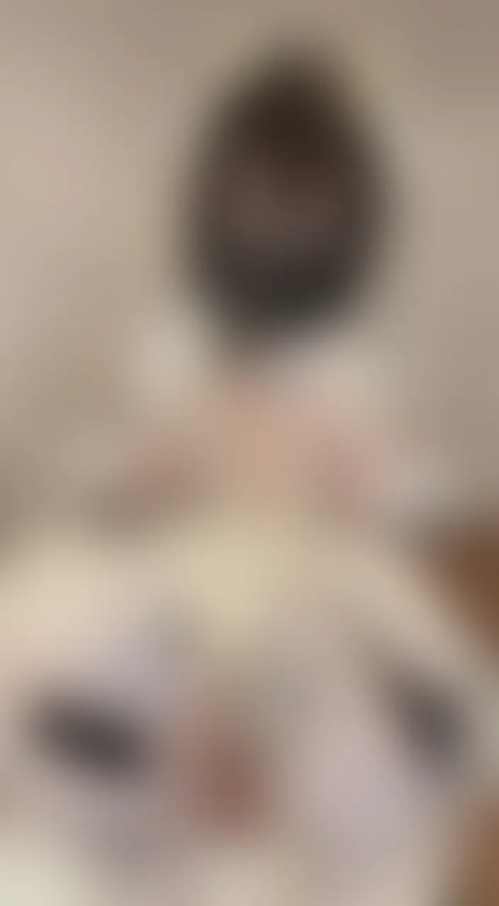 乳首弄ってフラット貞操帯越しに精子おもらし【牛メイド】 (2/2)