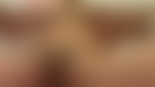 ドアップでクリ攻めしました。ビクビクしながら絶頂しました。 (2/2)