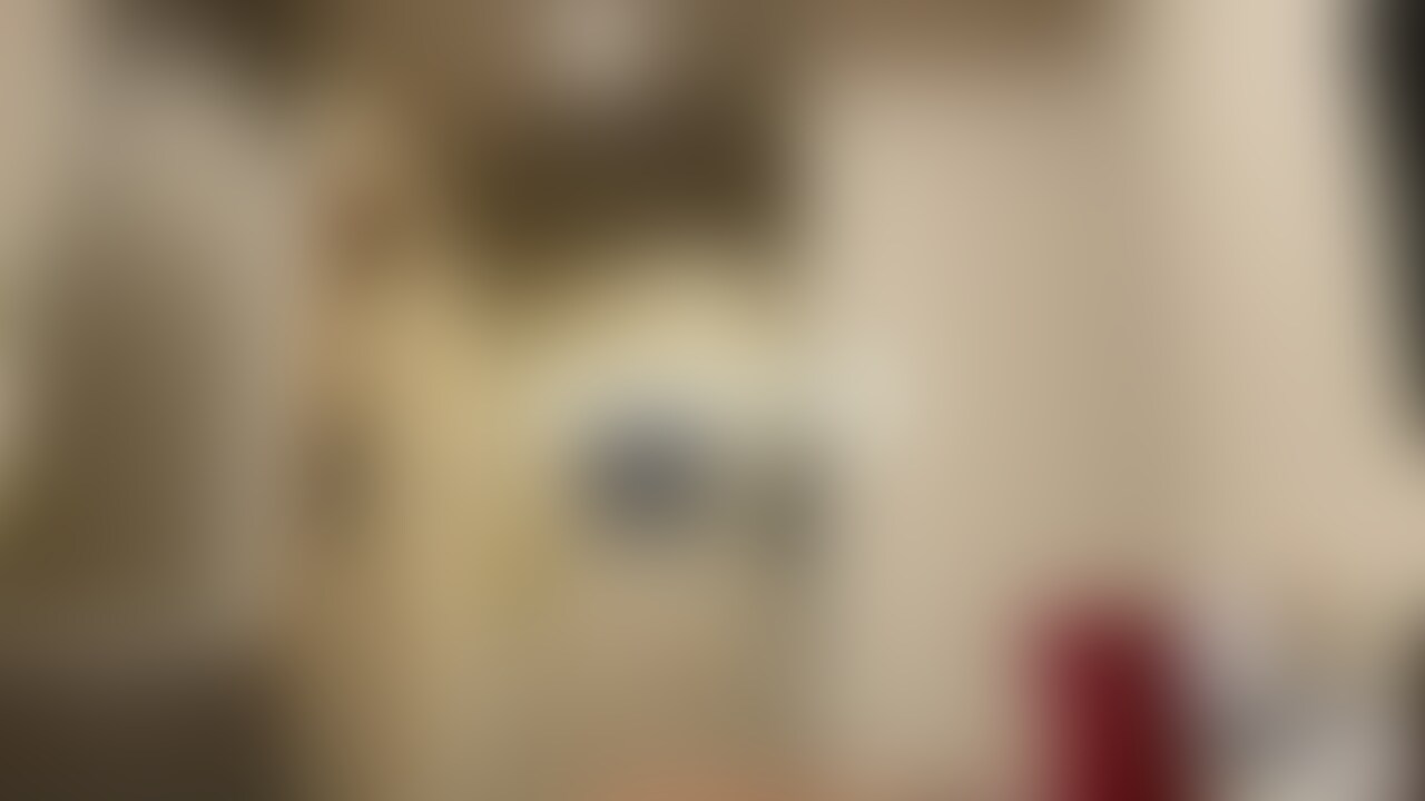 いつも当チャンネルを応援いただきありがとうございます。
編集上の不手際により昨日に投稿ができず申し訳ありません。
近日中に振替分の投稿をしますので今しばらくお待ちください。
本日の投稿は先週にサンプル投稿した子の前編動画になります。
名前はすずちゃんで当チャンネルでTOPレベルの美貌とスタイルの持ち主でなおかつ色白という、投稿主からみても最推しに近い子です!
今回はそんな子が〇ーバー〇ーツの配達として来てくれたのをお金で釣って襲ったときの映像になります!
後編は振替分になるので近日中に投稿しますのでお待ちください! (2/2)