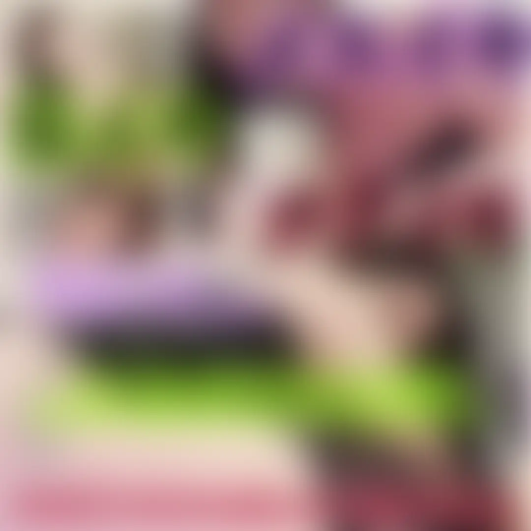 《脳イキ メスイキ チクイキ》
前編は失神寸前まで脳イキ・チクイキ連発。
全身の穴という穴をねぶり尽くされ、
オホ声で痙攣。
耳元で囁かれる淫語が直に脳に刺さり
じわじわと侵食されていくマゾの感覚。
後編は蕩けた脳みそと精子がドロドロに溶け
溢れてしまう大絶叫オホ声のマゾ。
声を枯らしてドロドロになるところを
見届けてあげてください♡ (2/2)