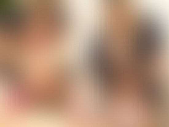 いつもご覧いただきありがとうございます!
今回は前回潜入した
https://myfans.jp/posts/1d77fb55-0632-47b3-9443-40f830f7e597
の後半動画です!!!
前回手コキ交渉に成功し、爆乳を揉むことに成功!
今回は、その爆乳でパイズリや、手マンまで、、、
もちろん最後は大量射精!
ぜひご覧ください! (2/2)