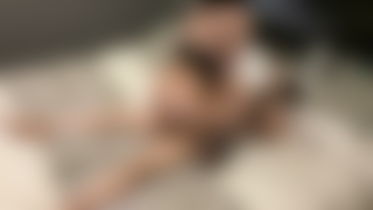 Yシャツ＋網タイツエッチ（本番編）
お待たせしました！見てください♡ (2/2)