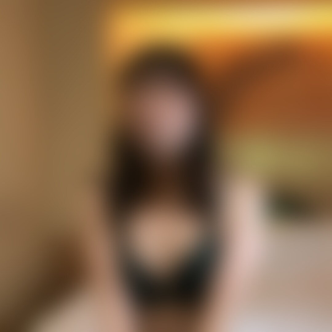Page69:プレミア動画
フェラチオ前のおしゃべり、キス動画です
超絶美女なのに愛嬌も抜群という彼女
そんな子にこれから即尺させます。。 (2/2)