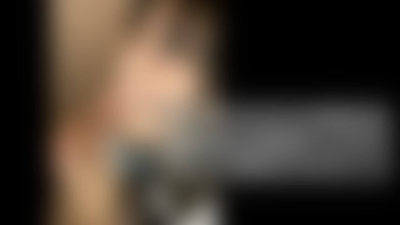 彼女にメイドコスさせていっぱいご奉仕させてみた。前編
------------------------------------------------------------
私がかなりのドМなので、
彼氏には行為中ペット扱いしてもらっていて最高なんですが...♡
今日はメイドさんのコスプレをしたのでいつもよりもっともっとご奉仕させていただきます🥺💖
たーっぷり時間をかけて舐めますので、たくさん気持ちよくなってくださいね♡♡
こちらの動画は前編となります!
後編と合わせてお楽しみください💕 (2/2)