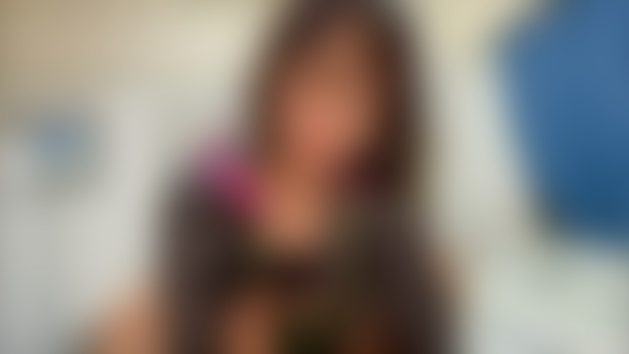 【ファン限定フル動画】🎁
生◯前はムラムラが止まらなくて、男友達にマカを飲ませたら連続で2回射精するほど発情しちゃって、お互いアヘ顔になってイキまくりました… (2/2)