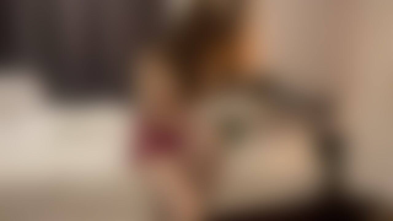お風呂入る前にちょっとイタズラ🥹 (2/2)