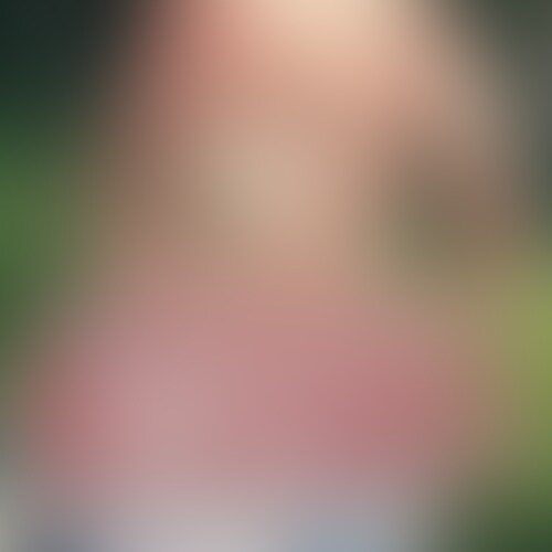 ひたすら「しーこしーこ」と言い続ける女の子。
それを聞いた男のコは我慢できなくなって
オナニーをはじめてしまう。
エッチな女の子は、からかいながら面白がりながら
言葉責めで射精へと追い込む。
「シコシコ言われただけで出しちゃうのかなぁ?」
「もっともーっとちんぽシコシコさせてびゅーびゅー出すんだよぉ」など
可愛い言葉責めで男のコを
射精させてしまう、ソフトオナ指示作品です。
どんどん新作動画を公開していきます!
サンプルを気に入りましたら
「いいね!」「フォロー」「入部」をお願いします! (2/2)