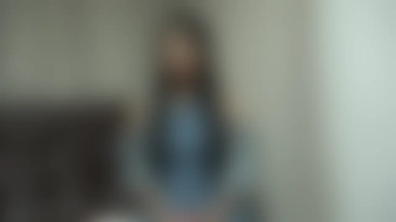 【現役保育士】りおちゃん（24歳）【満たされても、まだ欲しい…】

YouTubeでは、初めて行った美容院で働く彼と仲良くなり、告白した結果「体の相性次第で付き合うか決めたい」と言われホテルへ。4回も関係を持った末に、実は既婚者だったと知った、BADな夜の思い出を語ってくれました。

現役保育士として真面目に働くりおちゃん。そんな彼女ですが、キスをしているうちに「ムラムラしてきた…」とスイッチが入り、敏感すぎるま◯こで何度も求めてくる、Sっ気を秘めたド変態な子でした。

その後は、あまりの相性の良さに連絡先を交換して、ちゃっかり次のお誘いまでしてますw

注意事項
※出演していただいた方には撮影や掲載の許諾を得ております。
※コンテンツの無断転載は著作権侵害であり、10年以下の懲役又は1000万円以下の罰金が課せられます。
発見次第、法的措置を取らせていただきます。
※コンテンツ出演者は全員18歳以上であることを確認済みです。
※全出演者、新法適用出演契約書・説明許諾書・本人確認・公開同意済みです。
※映像送信型性風俗特殊営業届提出済

※プランの内容及び配信している動画は予告なく終了する事があります。
ご理解のほどお願いいたします。 (2/2)