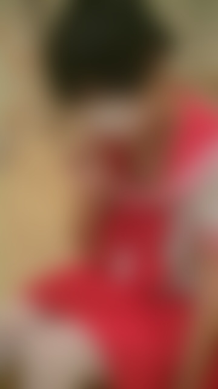 地下アイドル?の子にペンラ突っ込んで足で蹴ってたら泣いちゃったw (2/2)