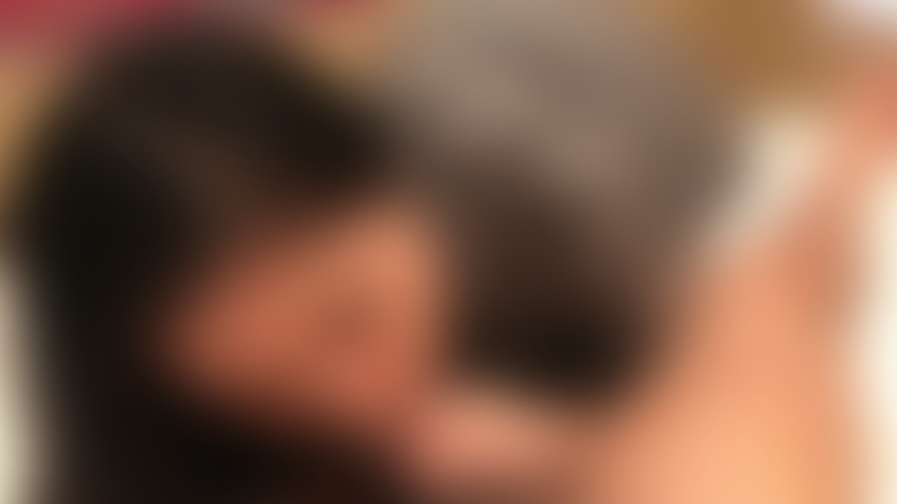 スーツ着衣フェチ映像「ぶっかけ!OLスーツ倶楽部」
ビジネススーツを着たまま、ガチで素人ハメ撮り💙
お仕事の帰りにスーツ着たままエッチするのが好きな方多いみたいです❤️ (2/2)