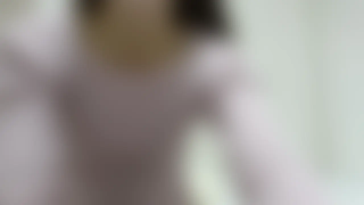 清楚美乳(28歳)潮吹きオナ❤
会社受付の清楚モデル。
思わず吹いちゃう敏感えちマンコの持ち主。
喘ぐ声も大きいので音量注意。 (2/2)