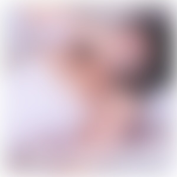 Babydollを着たよみちゃんが甘々誘惑💕
手コキと69で沢山焦らした後に生ハメSEX!!!!
淫美な格好に一生ムラムラ🔥 (2/2)