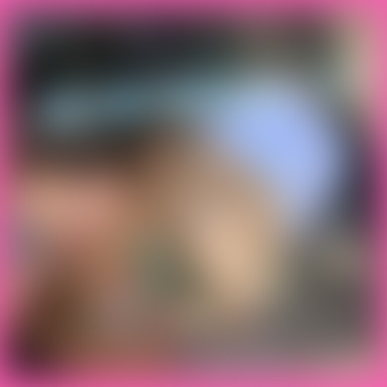 朝の露天風呂で混浴?
そんなのするしかないでしょ♡♡
※許可を得た上で辺りから見えないよう配慮し私有地内で撮影しております。 (2/2)