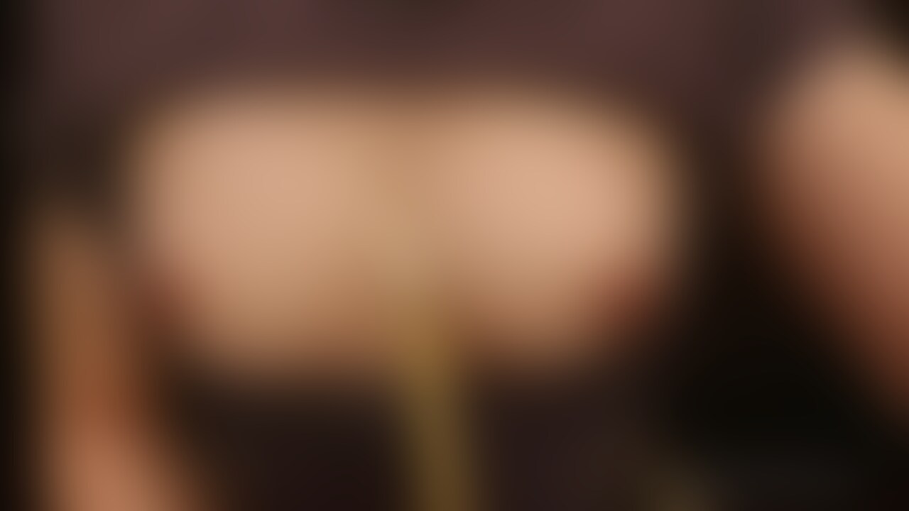 筆で優しく乳首に触れるのが好き♡ (2/2)