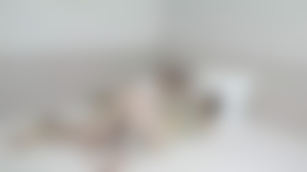アソコの毛の処理もまだよく分かっていない田舎から出てきたばかりのウブな女子大生タエちゃん
でも、脱いでみたら胸がすごかった・・・
いいねたくさんしてくれたらハメ撮りのお裾分けを頑張れるのでよろしくお願いします (2/2)