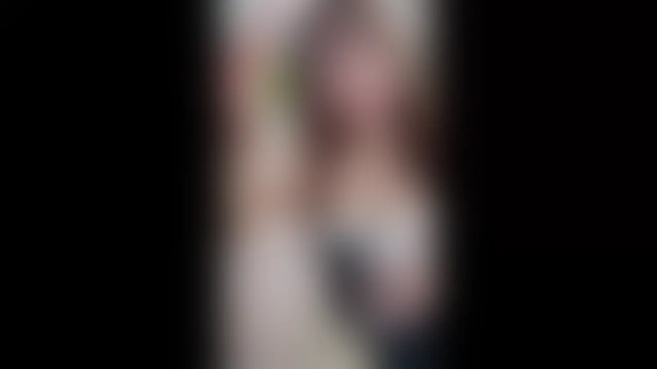 Xフォロワー75万人の烈さんとハメ潮えっち...🐳💕
会う前からお酒飲んでたせいで人生で初めて吹いちゃてほんとびっくり。
海で一緒にお散歩してたんだけど気づいたらホテル連れ込まれてえっちしてた、、、
一回戦終わってからもお風呂でしたし、ベッドでもコスプレでしたし満足度やばすぎた💭
なんかカウントしてみたらハメ潮4回、中イキ5回でちた笑笑
珍しくいぶが責めてるシーンもいっぱいあるからみてくれたらうれちっ♡
あとあと、この動画のあとまた烈さんとえっちしたのー!
こっちも最高すぎた、、、
https://mfco.link/vd7Hn0qC
--------
今回の動画も画面右側からいいね保存コメントくれたらだいちゅき! (2/2)