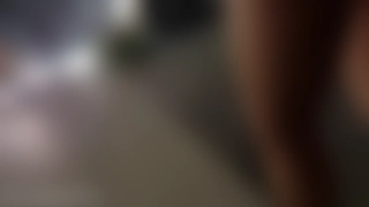 ラブホ街を胸ポチどころか乳輪まで透けちゃうノーブラと、尻見えのミニスカで散歩。
日本一の歓楽街ということで、この街に遊びに来ている人たちにいっぱい見られちゃっいました。 (2/2)
