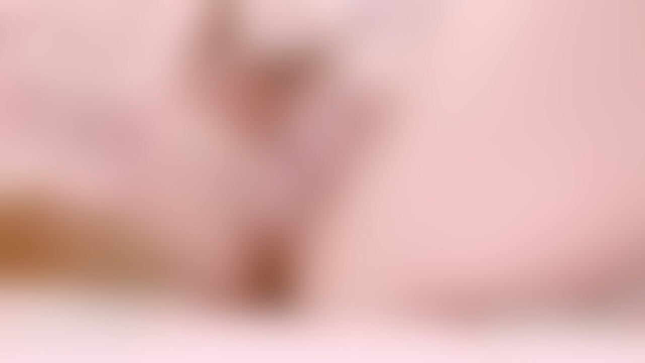 きもちい♡きもちい♡
って言いながら大量潮吹きの雑魚まんこ♡
ぽたぽたからプシャーまで…♡
凛のいくとこ見てください♡ (2/2)