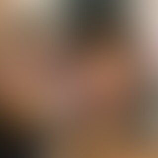 個撮）小さい顔でディープピストン！保〇園じゃ見せられない！

小柄で可愛らしい○○○。顔の小さい三つ編み○○○です。

小ぶりなおっぱい。ちょっと触っただけで勃起しちゃう敏感乳首です。

深い！深い！時々いれてくるローリングスロートの変化球

チンポの先から根元まで全部丸呑み！

スピードアップするピストンの我慢ができず大量口内発射！

こんなすごいフェラ、見た目じゃ想像できません。 (2/2)
