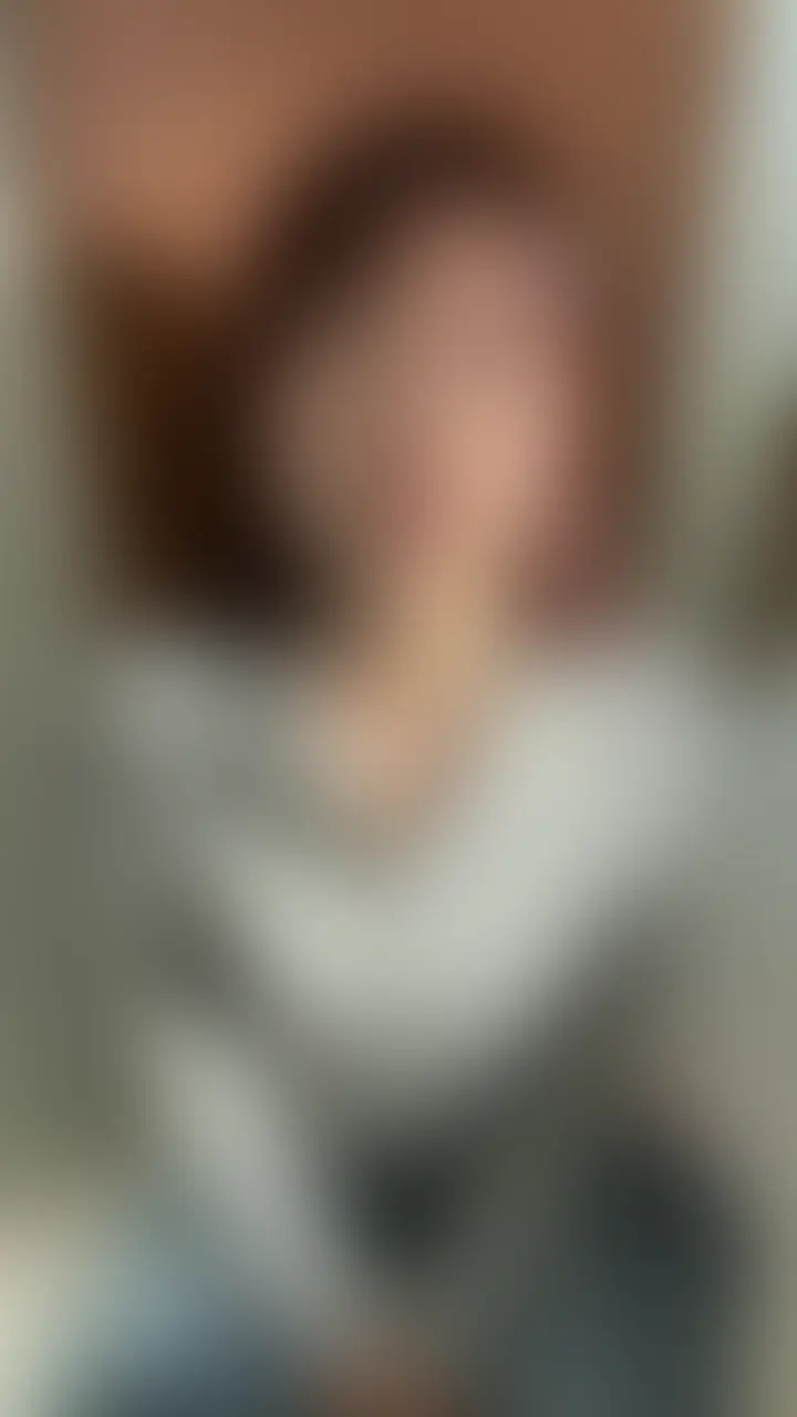 今日は、最後まで私の指示に従ってもらうわよ。
少し触らせてあげたと思ったら止めるし、我慢もたっぷりさせます。
でも、、最後まで見られるのは、「結衣プラン」のあなただけ。
逃げずに耐えられるなら、最後のところまでちゃんと見届けなさい。
途中で音を上げても、許してあげません。
覚悟ができたら、来なさい。 (2/2)