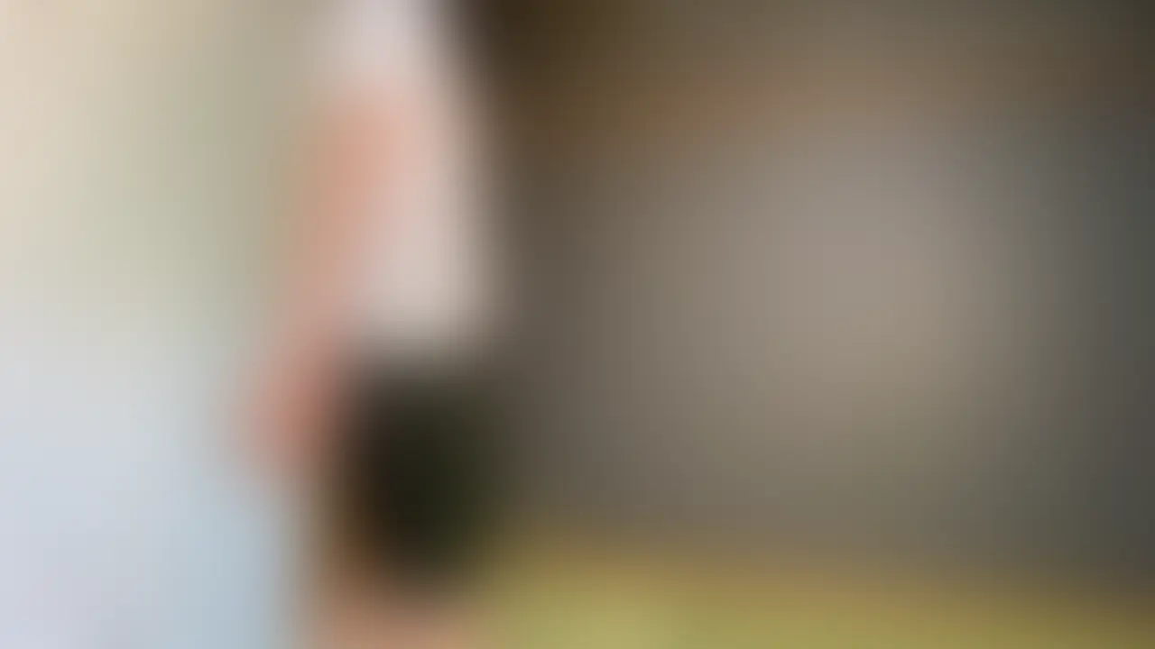 【玉責め】花火を男友達と楽しんだ後セックスを誘われビックリして金的をかますエス女 (2/2)