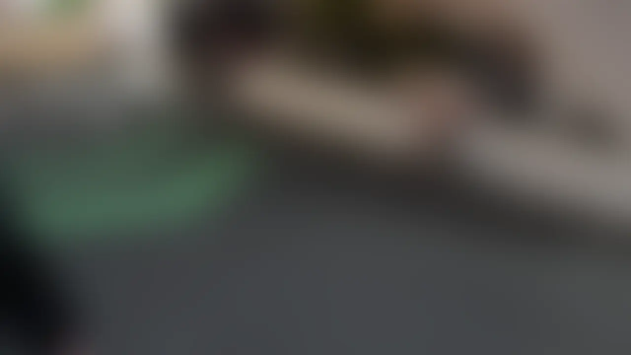 おねしょ女、がちで許さん
そこらへんに転がってた女ww連れて帰ってベッドに寝かせたらww
勢い良く大量に放尿しやがったwwwwwwww・・・・・・買ったばかりなのに。
こいつ、お仕置き確定です。
そもそも呂律も回ってないし、どうせ明日には忘れてそうだから
好きやっちゃってもいいっすよねw
ビンビンの乳首いじくりまわしたら気持ちよさそうな声で喘ぐ喘ぐw
自らセルフイラマしてくれるし、変態度高そうなお姉さんでありがたいw
おしっことマン汁でぐっちょぐちょになった雑魚マンコに指入れたら
大量の潮を撒き散らして絶頂wwwどんだけ酒飲んだんですか・・・
チンポ突っ込んでピストンしまくったら、勢いよくハメ潮大量噴射www
本日をもちまして、ベッドは水没しました。。 (2/2)