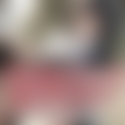 憧れのメイドの姿にコスプレをした男の○○○。
友達に披露するも、その姿には目もくれず
股間ばかりジロジロ見られてしまう。
その視線に興奮してしまい
パンティからはみ出してしまう勃起ちんぽ。
我慢ができなくなった男の○○○は
そのはみ出したちんぽをシゴきだす。
我慢汁を垂れ流しながらオナニーを続ける男の○○○。
「精子出るとこ見ててっ!」
「恥ずかしいちんぽいっぱい見ててくださぁい!」と
声を張り上げ大量射精してしまう…!
どんどん新作動画を公開していきます!
サンプルを気に入りましたら
「いいね!」「フォロー」「入部」をお願いします! (2/2)