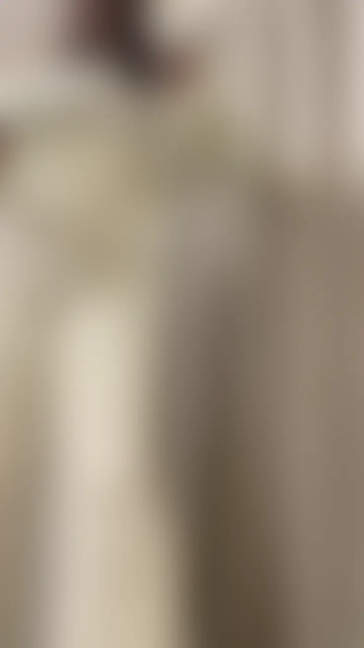 ポンポンがついたブラとパンティでフリフリムービー (2/2)
