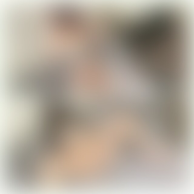 現在コンカフェで働いている知り合いの子を口説いて自宅に連れ込みハメ撮り成功した時の映像ですw (2/2)