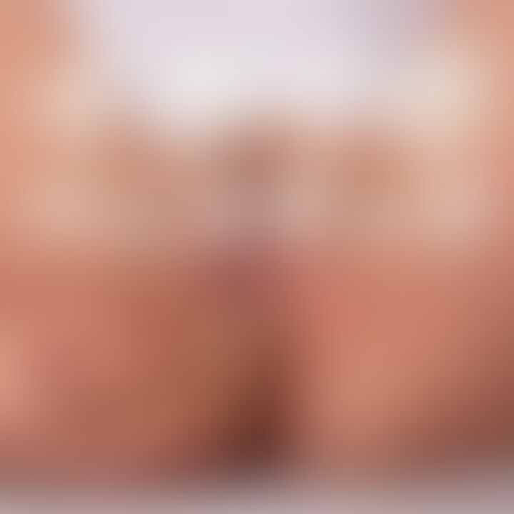 右上の「いいね❤️」を押してから見てくれると嬉しいな💕
イボイボのペニスサックをディルドに付けておなにーしたよ😳
イボイボがめっちゃ気持ちよかった・・・🥰 (2/2)